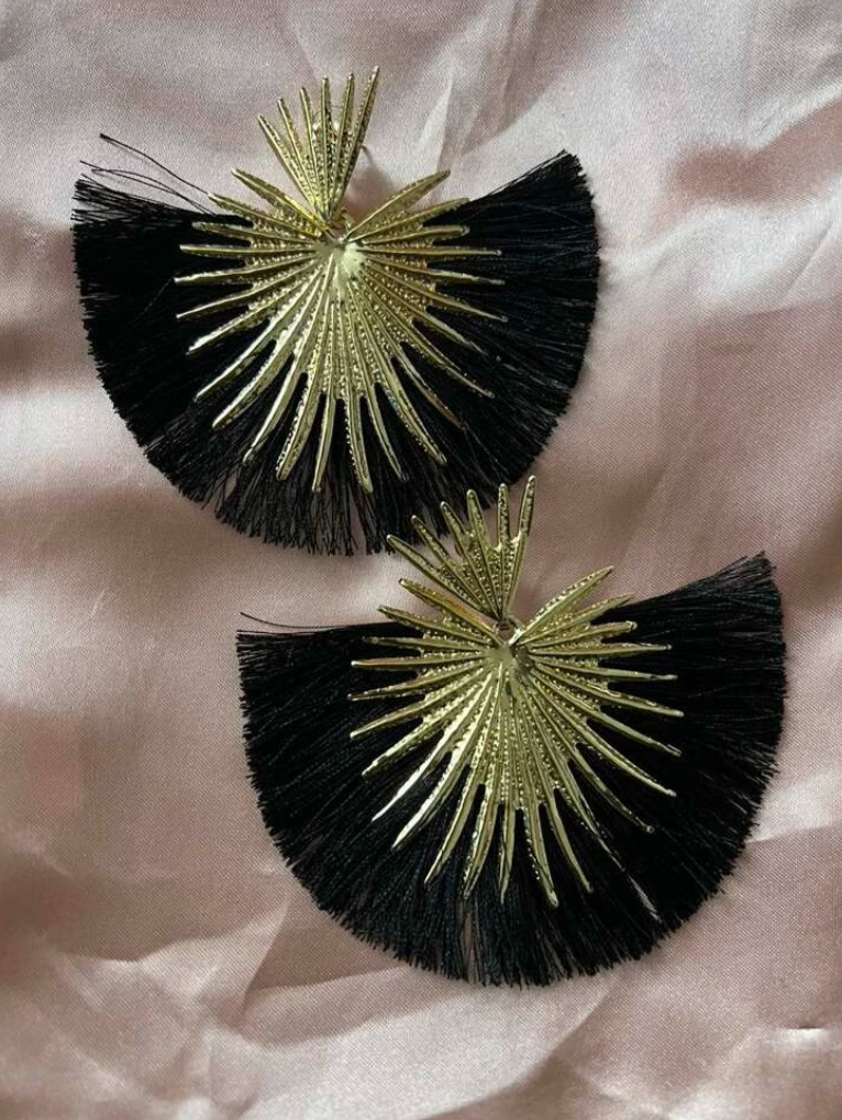 Free People Heart Fan-Shaped Tassel Earrings