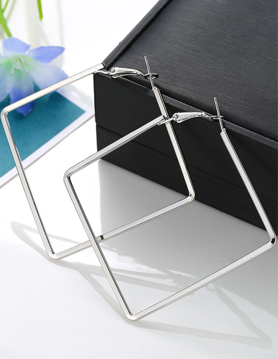 Women's Oversized Square Fashion Earrings